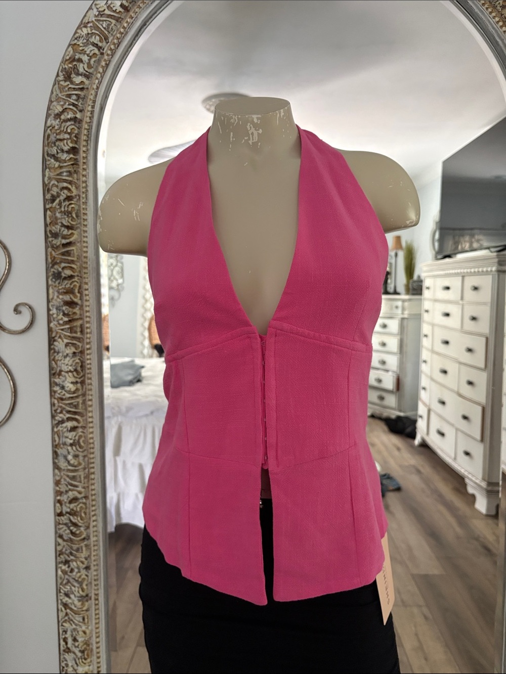 Fuchsia Halter hook-eye Front closure Camisole NWT